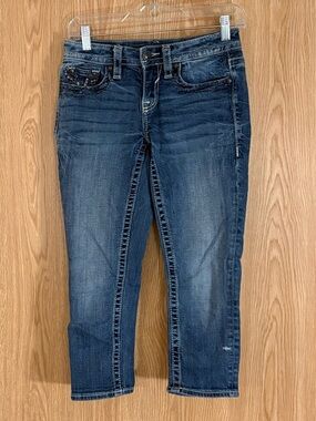 Vigoss Heritage Fit Capris Embroidered Jeans